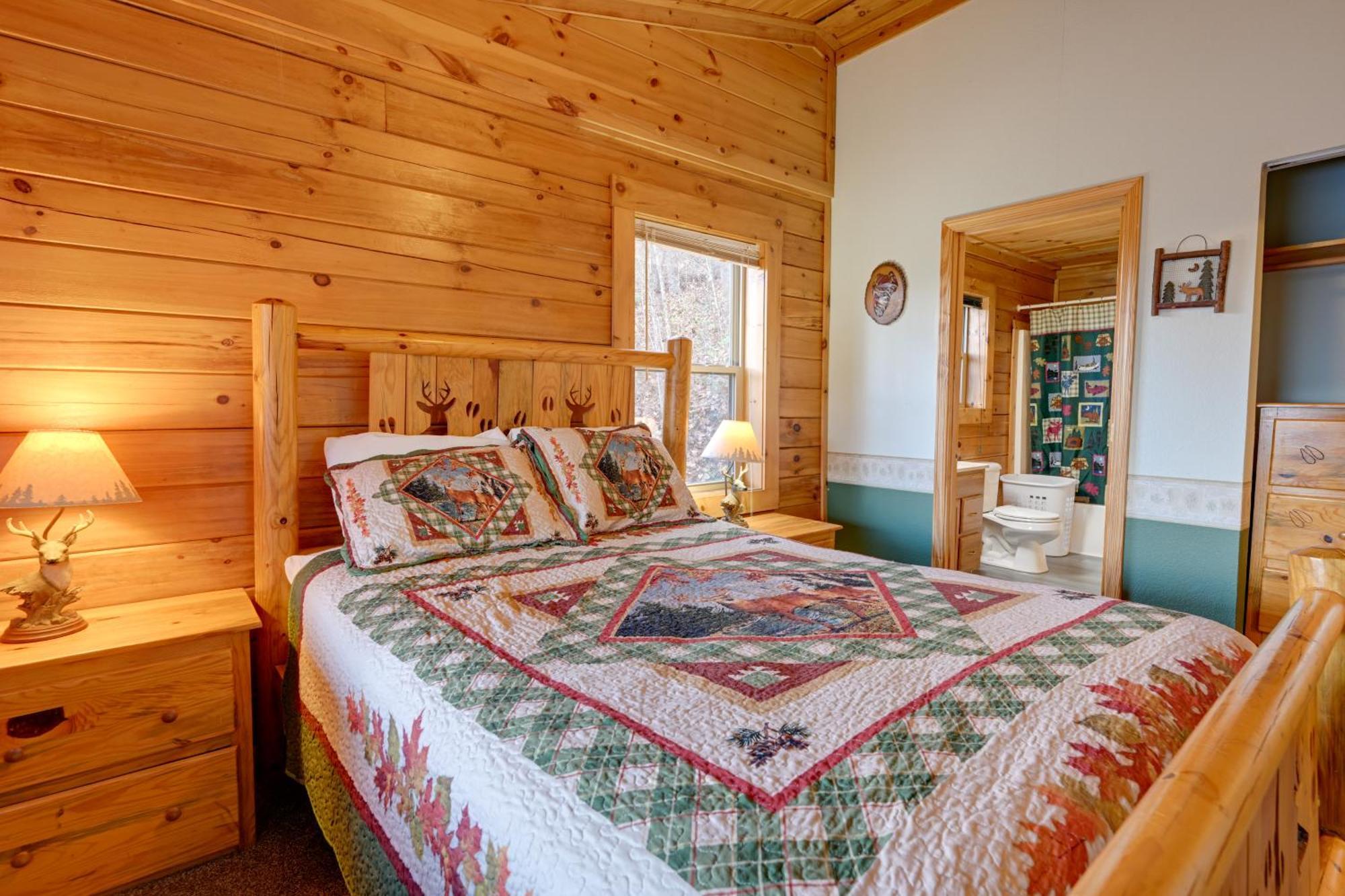 Cozy Deer Glen Cabin With Private Hot Tub And Porch! Bryson City Exterior foto